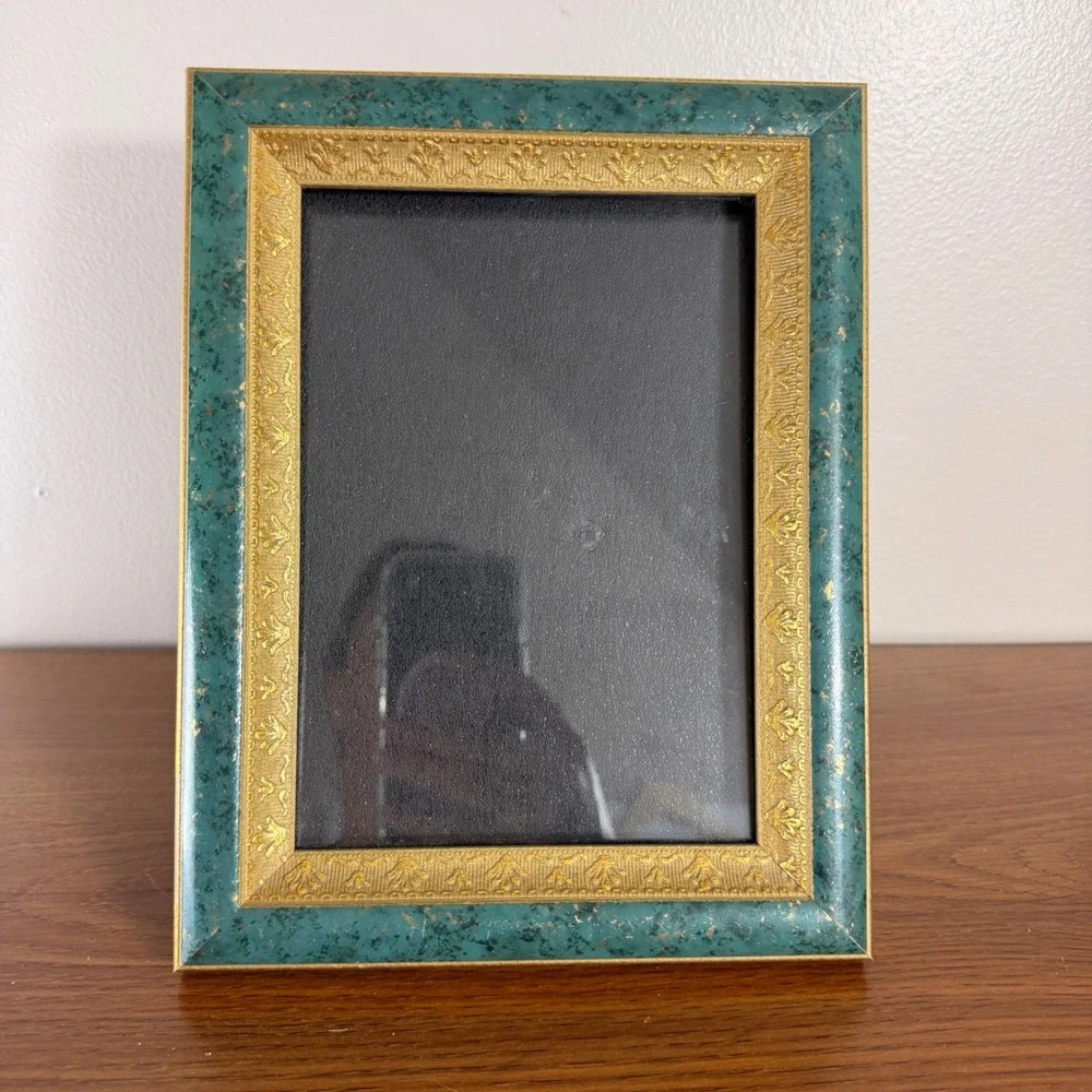 Vintage Green Gold Picture Frame 5x7 Easel Back Hollywood Regency
